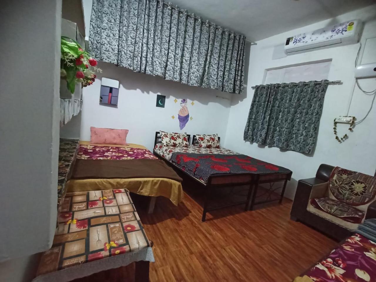 Holiday Home Stay Khajurāho Eksteriør billede